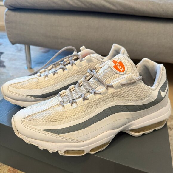 Nike Air Max 95 Sneakers - White/Grey - Size UK 8, US 8.5, EU 42 - Picture 1 of 4
